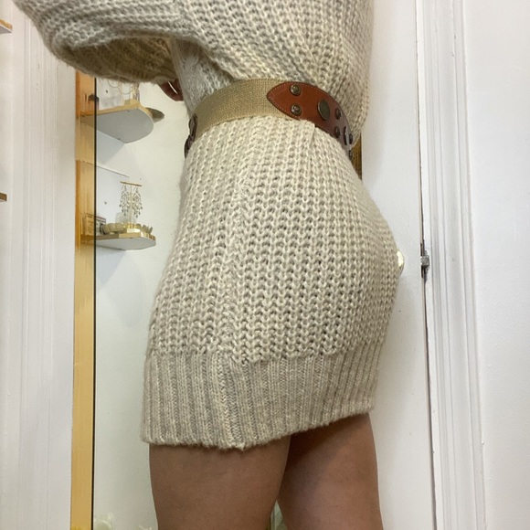 SOLD Vintage Ann Taylor Belt - Picture 5 of 11